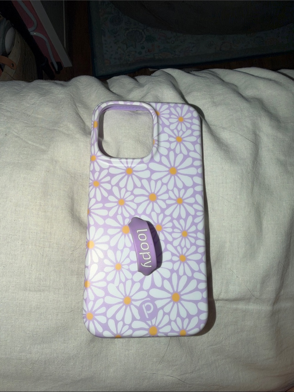 Lavender Daisy Pattern Phone Case with Pop Grip